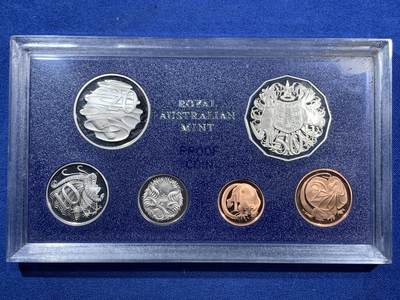 《竞宝斋》第406场 周日，周一，2场连拍 （全场包邮） 澳大利亚1983年官方精制套币