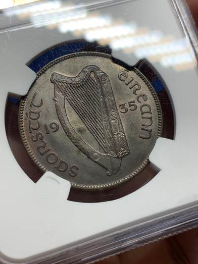 《竞宝斋》第406场 周日，周一，2场连拍 （全场包邮） NGC MS63BN 爱尔兰1935年母鸡一便士大铜币，数量远少于1928，温润巧克力包浆。状态很好，爱尔兰动物币系列，凑套必备