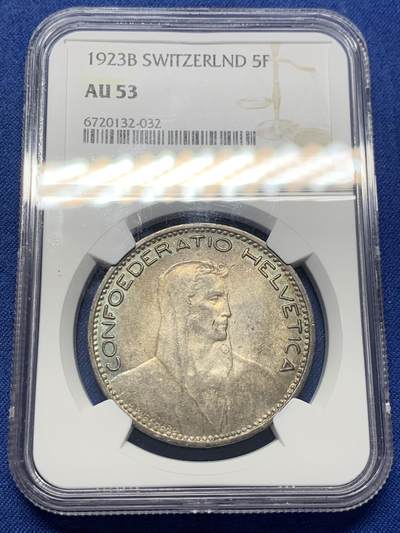 《竞宝斋》第406场 周日，周一，2场连拍 （全场包邮） - NGC AU53 瑞士1923年5法郎大版高银银币，美品