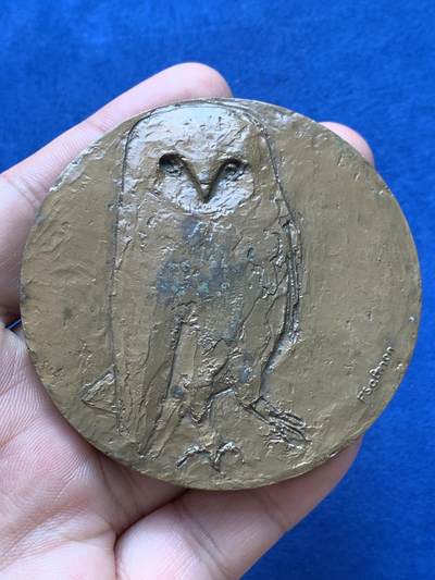 《竞宝斋》第406场 周日，周一，2场连拍 （全场包邮） 法国大铜章，直径67MM，重203克，1989 丰饶角铜币 飞禽艺术之猫头鹰。