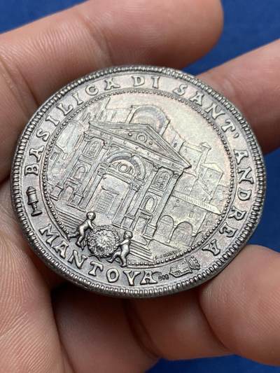 《竞宝斋》第406场 周日，周一，2场连拍 （全场包邮） 意大利曼图亚1972年圣安德烈大教堂建成五百周年纪念城市景观银章。重25.8克，直径40.2毫米。由莱昂.巴蒂斯塔.阿尔贝蒂设计