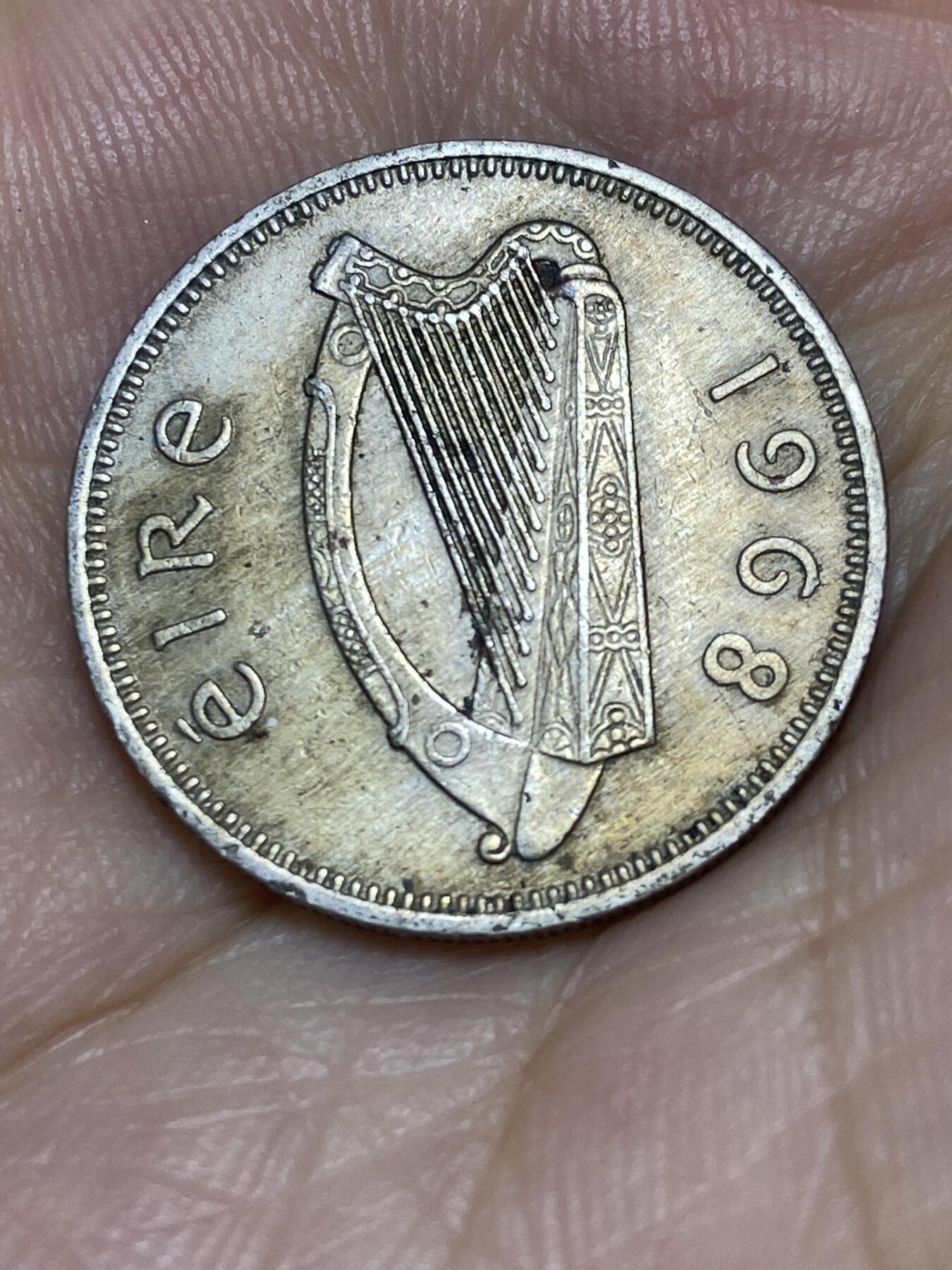 2025年第七十二场(总第九十八场）外国好品散币(免佣金) 爱尔兰🇮🇪1968年1先令(共和国时期第一套第二版，关门年)