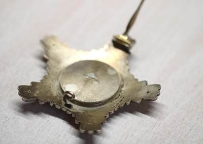 大猫徽章拍卖 第275期 芬兰 指挥官一级白玫瑰勋章 银制带标 少见早期1948银标 一般授予武装部队将官、部级秘书长等