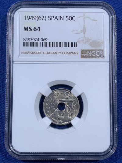 《竞宝斋》第406场 周日，周一，2场连拍 （全场包邮） - NGC MS64 西班牙1949(62)年50分中空币 好品少见