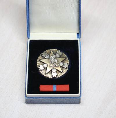 大猫徽章拍卖 第275期 南斯拉夫一级人民功勋勋章