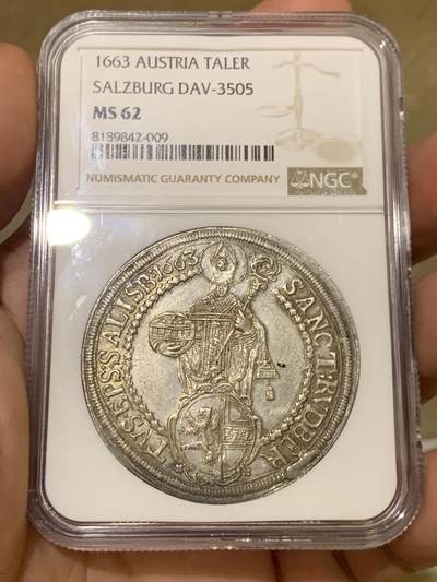《竞宝斋》第406场 周日，周一，2场连拍 （全场包邮） 冠军分 NGC MS62 神圣罗马帝国 1663年 萨尔茨堡 抱婴泰勒银币 同分2019年8200成交 本枚略低评