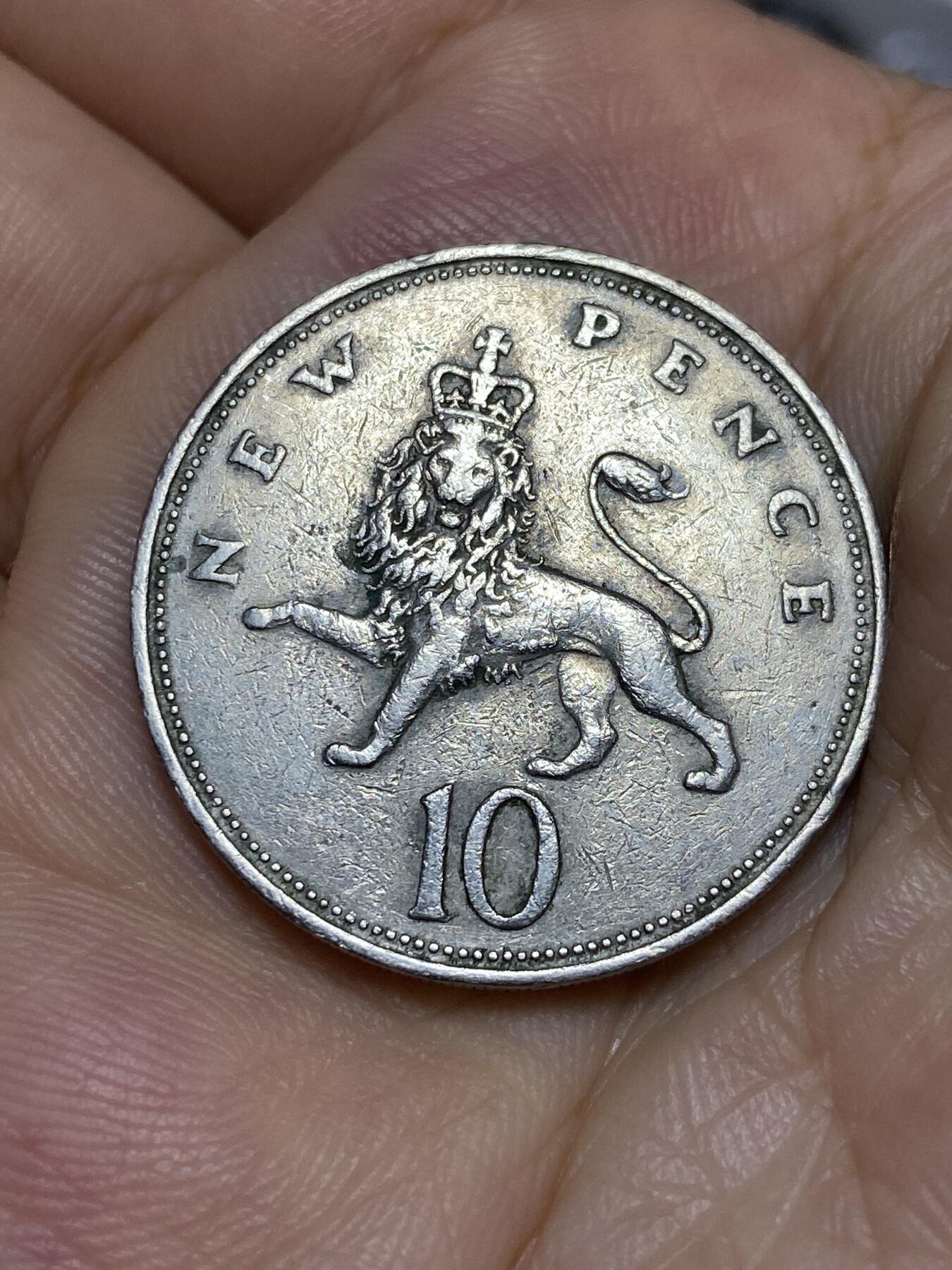 2025年第七十二场(总第九十八场）外国好品散币(免佣金) 英国🇬🇧1968年10新便士(伊丽莎白二世中年花冠，十进制第一版首发年)