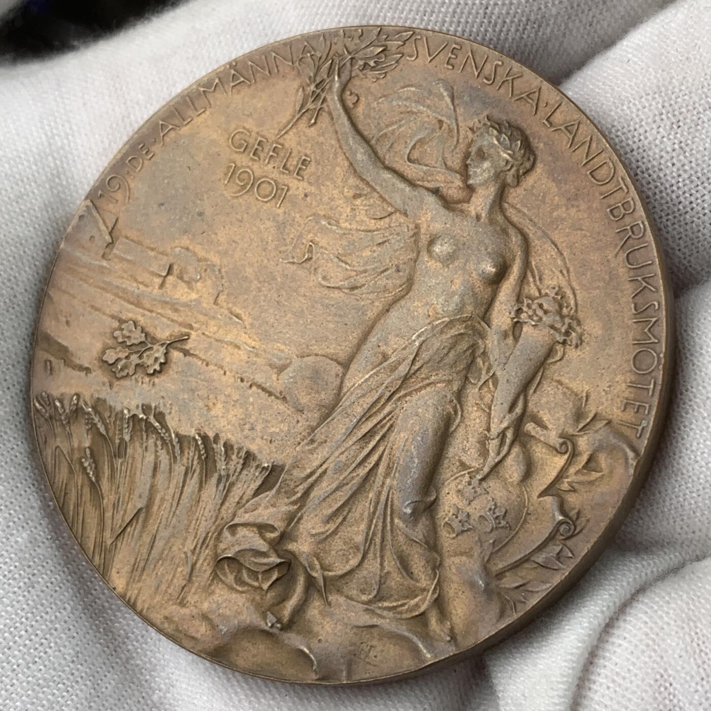 掌中浮雕-藏着的欧洲第032场 1901年瑞典农业博览会女神大铜章 , 51mm