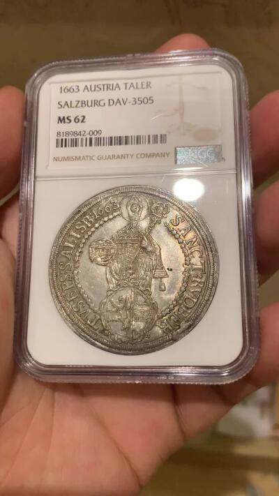 《竞宝斋》第406场 周日，周一，2场连拍 （全场包邮） 冠军分 NGC MS62 神圣罗马帝国 1663年 萨尔茨堡 抱婴泰勒银币 同分2019年8200成交 本枚略低评