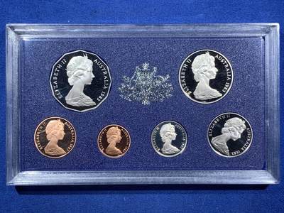 《竞宝斋》第406场 周日，周一，2场连拍 （全场包邮） 澳大利亚1983年官方精制套币