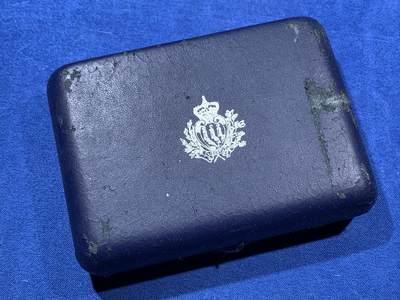 《竞宝斋》第406场 周日，周一，2场连拍 （全场包邮） 圣马力诺2003年雅典奥运会2枚全银精制纪念套币 盒证全 总重40克 925银