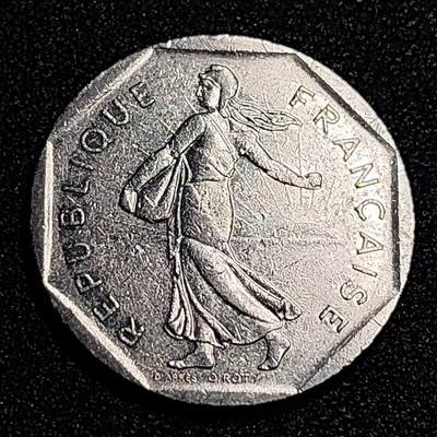 泉币菌-第67场-精品场 法国早期（1981年）2法郎镍币  播种女神 入欧前 末版 绝版币26mm