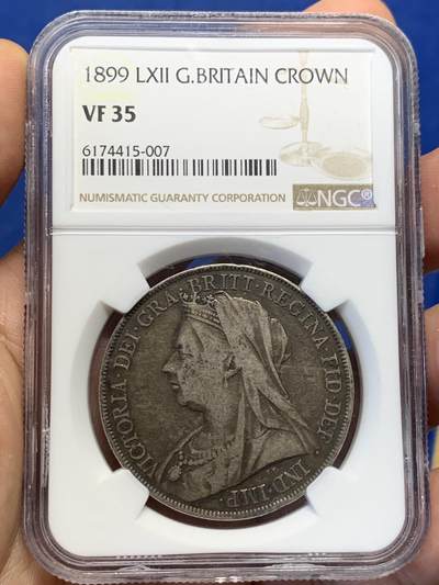 《竞宝斋》第406场 周日，周一，2场连拍 （全场包邮） - NGC VF35 英国1899年维多利亚披纱马剑大银币