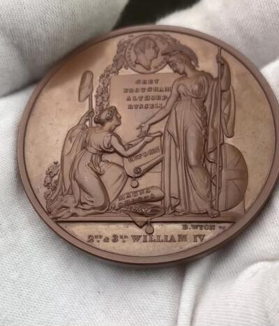 掌中浮雕-藏着的欧洲第032场 1832年英国伦敦金融城系列章，英国改革法案铜章 51mm,B.wyon雕刻，伦敦金融城系列中的第三枚，正面有威廉四世头像。
