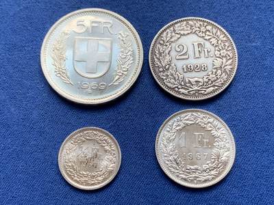 《竞宝斋》第406场 周日，周一，2场连拍 （全场包邮） 四枚一组 瑞士银币 1/2、1、2、5法郎 3枚曝光，1枚早期品种。