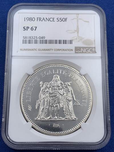 《竞宝斋》第406场 周日，周一，2场连拍 （全场包邮） NGC SP67 法国1980年大力神50法郎大银币（SP版本）稀少
