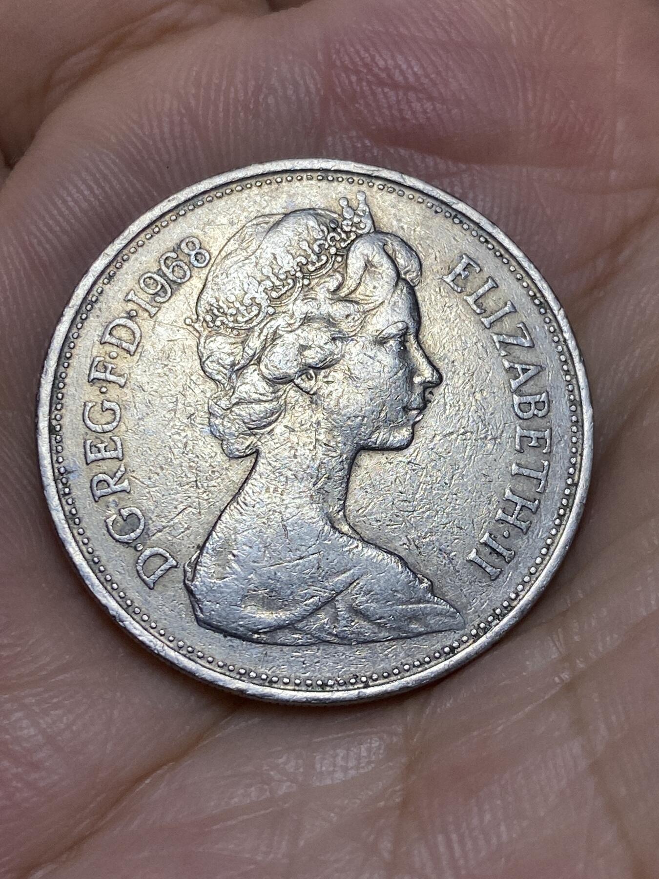 2025年第七十二场(总第九十八场）外国好品散币(免佣金) 英国🇬🇧1968年10新便士(伊丽莎白二世中年花冠，十进制第一版首发年)