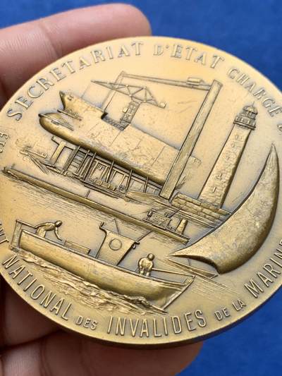 《竞宝斋》第406场 周日，周一，2场连拍 （全场包邮） 法国海军及殖民地部长科尔贝逝世200周年纪念铜章 巴黎造币场铸造 167.3克 67.6mm 1983 丰饶角铜标