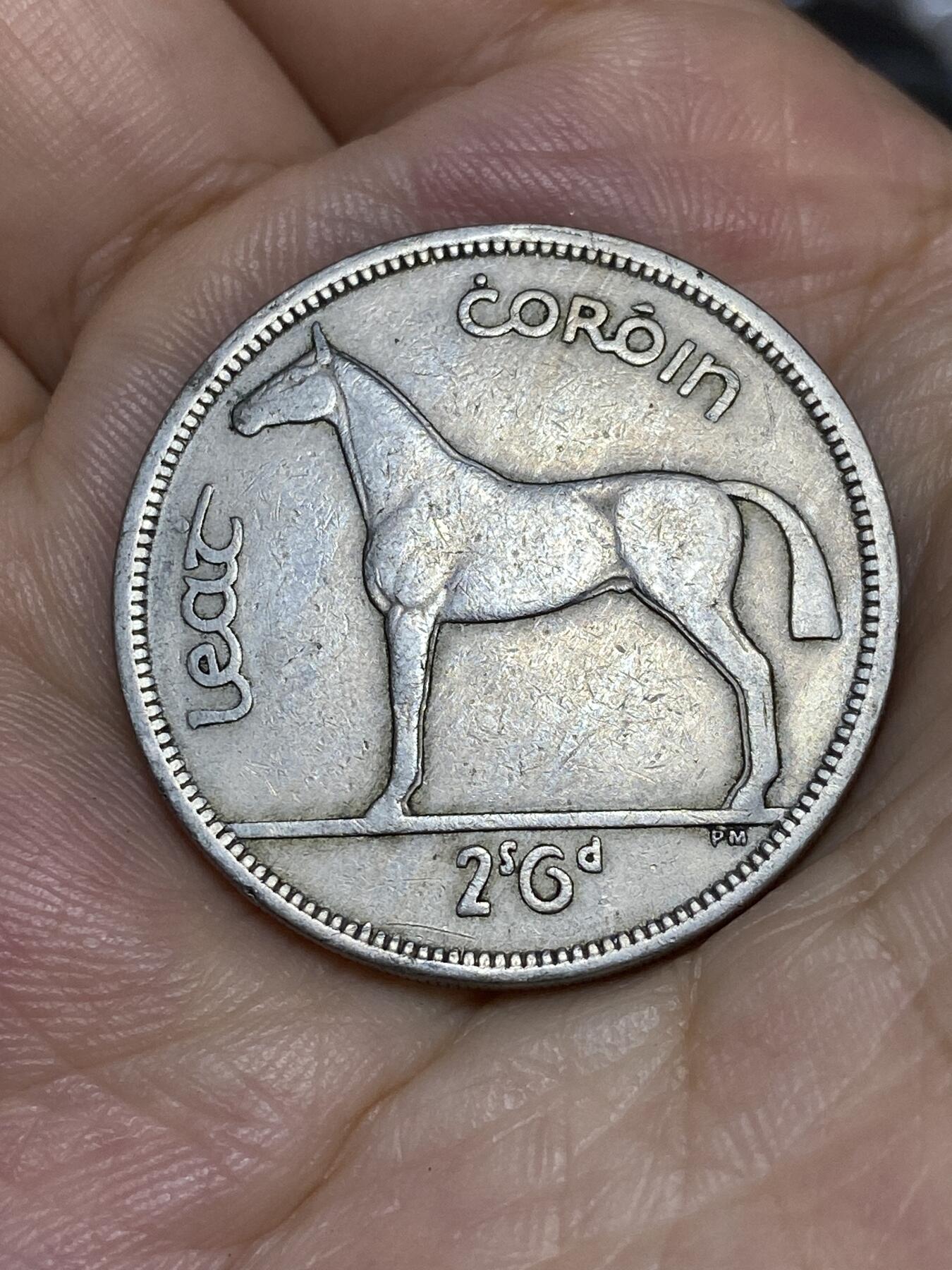 2025年第七十二场(总第九十八场）外国好品散币(免佣金) 爱尔兰🇮🇪1951年半克朗(等值2.5先令，共和国时期第一套第二版首发年)