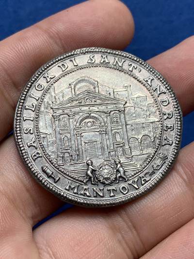 《竞宝斋》第406场 周日，周一，2场连拍 （全场包邮） 意大利曼图亚1972年圣安德烈大教堂建成五百周年纪念城市景观银章。重25.8克，直径40.2毫米。由莱昂.巴蒂斯塔.阿尔贝蒂设计