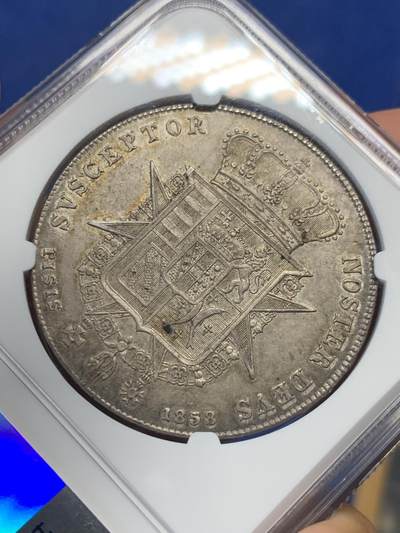 《竞宝斋》第406场 周日，周一，2场连拍 （全场包邮） NGC MS62 意大利1858年托斯卡纳利奥波德二世4菲奥里尼大银币，少见年份不是常见的1856年。淡酱彩包浆非常漂亮，高分非常不易，自藏足够