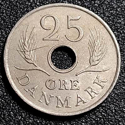 泉币菌-第66场-精品场（冲刺百粉，百粉继续福利） - 丹麦1972年25欧尔中孔镍币 玛格丽特二世花押 