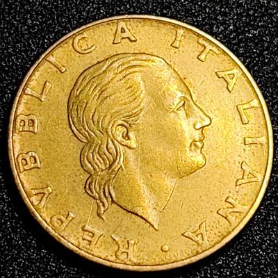 泉币菌-第67场-精品场 铜光美品 意大利1978年200里拉 丰收女神 齿轮 铝青铜币 外国硬币 24mm 
