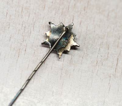 大猫徽章拍卖 第275期 南斯拉夫1941年游击队员纪念章带盒