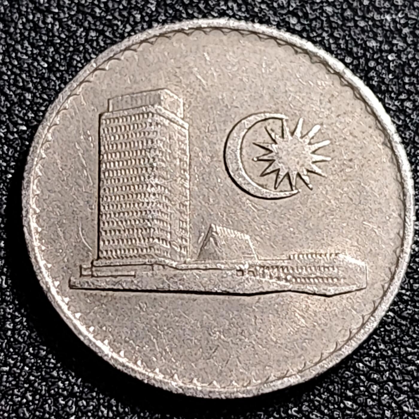泉币菌-第66场-精品场 马来西亚1981年20仙 大厦版 铜镍币  23.6mm 