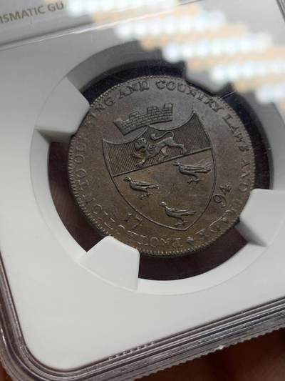 《竞宝斋》第406场 周日，周一，2场连拍 （全场包邮） NGC MS61 英国1794肯特郡坎特伯雷1/2便士铜代用币 难得带光好品 背面教堂景观非常漂亮