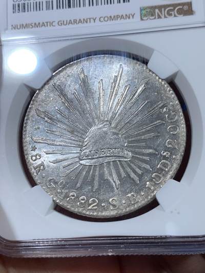 《竞宝斋》第406场 周日，周一，2场连拍 （全场包邮） NGC MS63 墨西哥 1882 GO SB 8里亚尔 花边鹰洋 银光漂亮