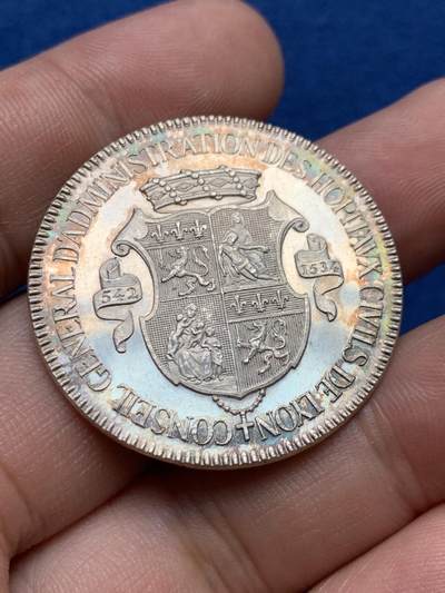 《竞宝斋》第406场 周日，周一，2场连拍 （全场包邮） 法国里昂皇家医院银质代币 15.5克 34.7mm 蜜蜂银标