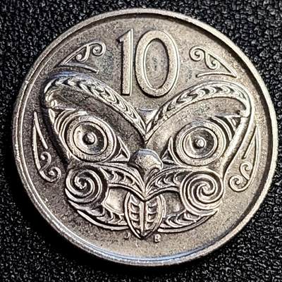 泉币菌-第67场-精品场 - 英属新西兰 10分硬币 毛利人面具 伊丽莎白二世 女王24mm