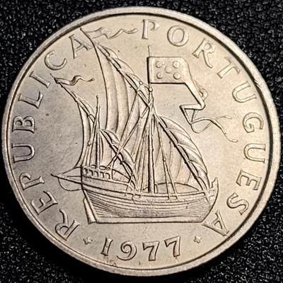 泉币菌-第67场-精品场 原光美品 葡萄牙1977年5埃斯库多铜镍币 帆船 国徽盾牌 24.5MM 
