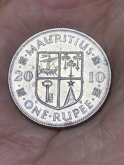 2025年第七十三场(总第九十九场）外国好品散币(免佣金) - 毛里求斯🇲🇺2010年1卢比(共和国时期，铜镍材质无磁版)