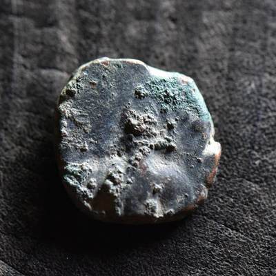 【良泉】第37期【直播场】9月4日晚19.30点开拍！ 160组，西方古代钱币、丝路金银铜件专场 - 公元220-250年【古印度】贵霜，迦腻色伽二世“湿婆瘤牛”铜币，8.6克