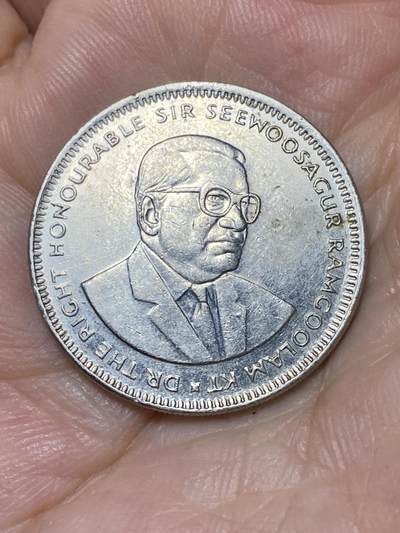 2025年第七十三场(总第九十九场）外国好品散币(免佣金) 毛里求斯🇲🇺2010年1卢比(共和国时期，铜镍材质无磁版)