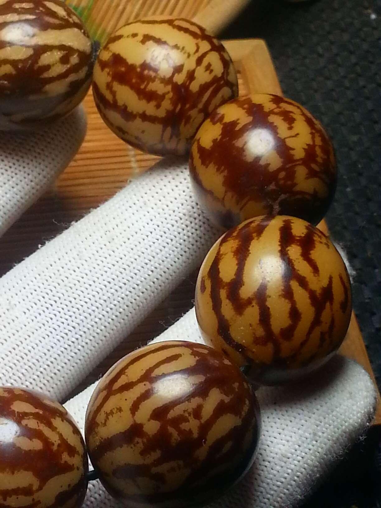 天然虎斑纹菩提根大手串(38024)