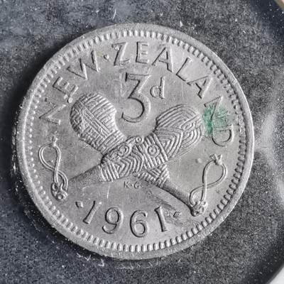 沼泽如烟--第801场 - 新西兰1961年3便士
