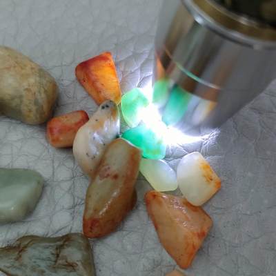 猩哥外币小铺➨【第174场】 - 和田玉原石20个