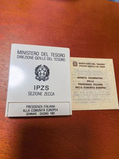 长老汇蛇年精选第三十场拍卖 1985意大利欧盟主席国500里拉银币，盒证全