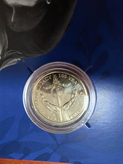 长老汇蛇年精选第三十场拍卖 2023澳大利亚家庭传承百年1元铝铜币，卡装，3万枚