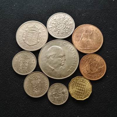 【全场包邮】纯粹捡漏拍447场 - 英国1960-1967年十二进制版女王9枚套币-含丘吉尔克朗