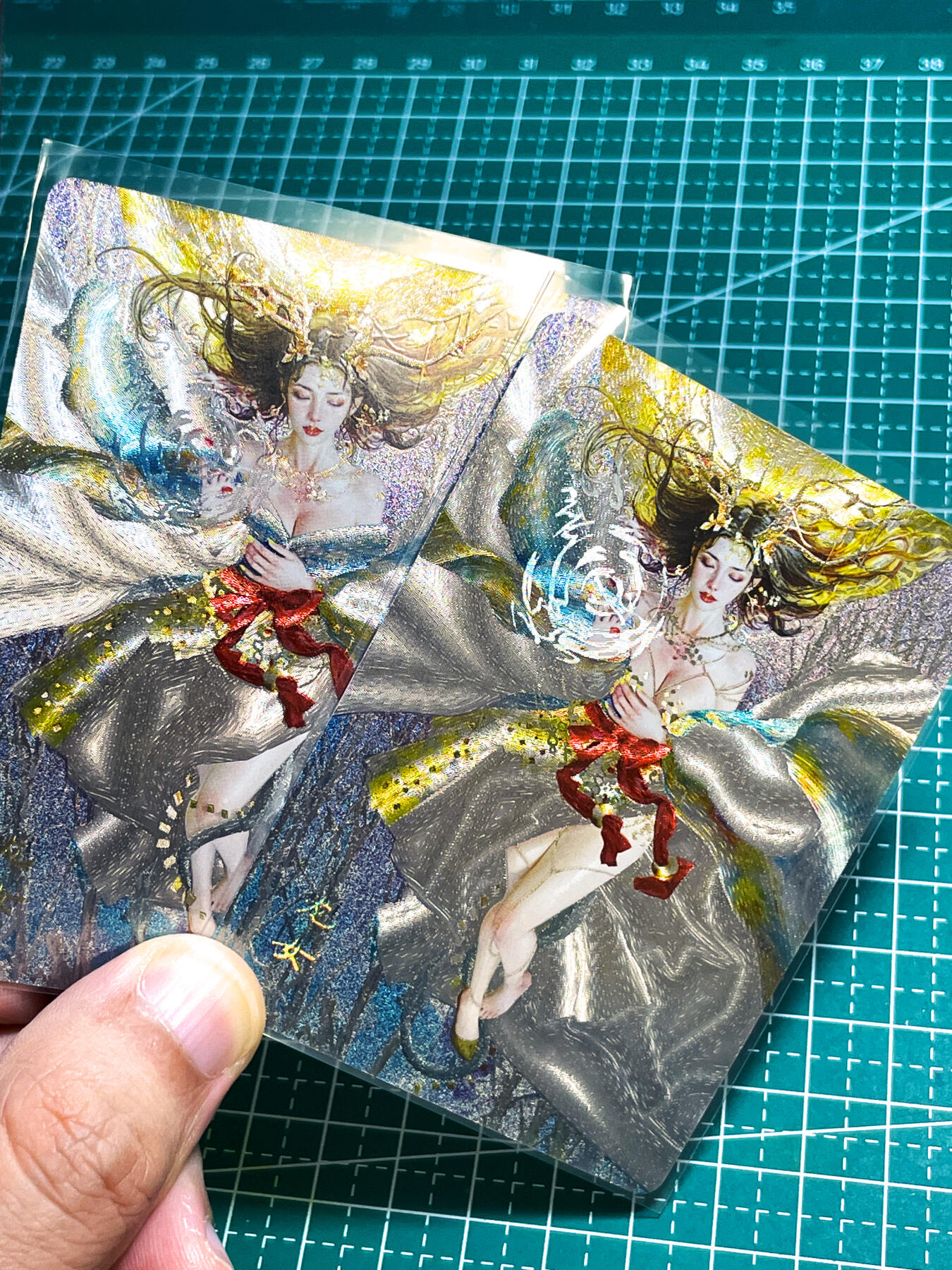 显眼宝25期 颜值精选 燎原卡牌 焱卡文化 刷子 妖姬传 龙女 粗闪一对2张 超有韵味    63*88