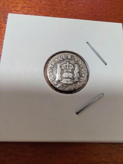 长老汇蛇年精选第三十场拍卖 1736MF西属墨西哥菲利普五世地球双柱1/2里亚尔银币，细节好