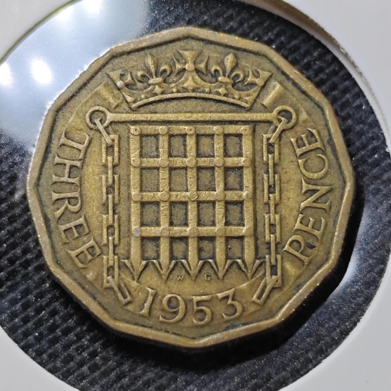 KK钱币收藏小铺 第314期 2月预留时间 周末发货 1953英国3便士 
