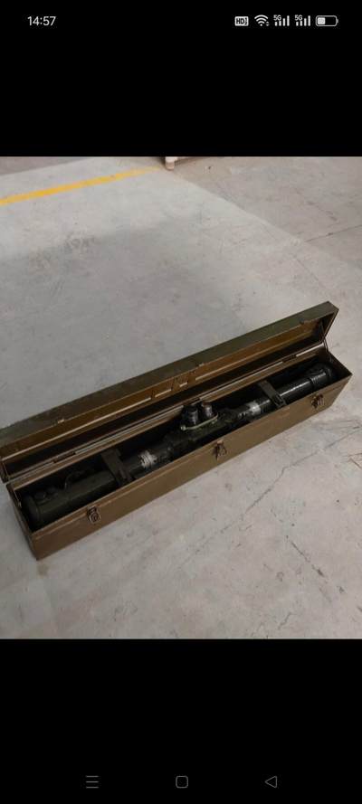 老君用测距仪，58式，原装铁箱，保存完好，品相如图 - 老君用测距仪，58式，原装铁箱，保存完好，品相如图