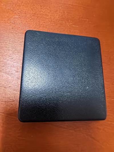 长老汇蛇年精选第三十场拍卖 1997利比里亚海洋生物保护1元彩色铜镍币，2万枚，盒证全