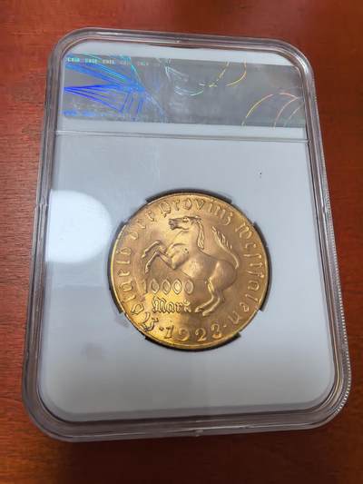 长老汇蛇年精选第三十场拍卖 1923德紧威斯特伐利亚斯坦伯爵马币1万马克镀金币，信泰MS66