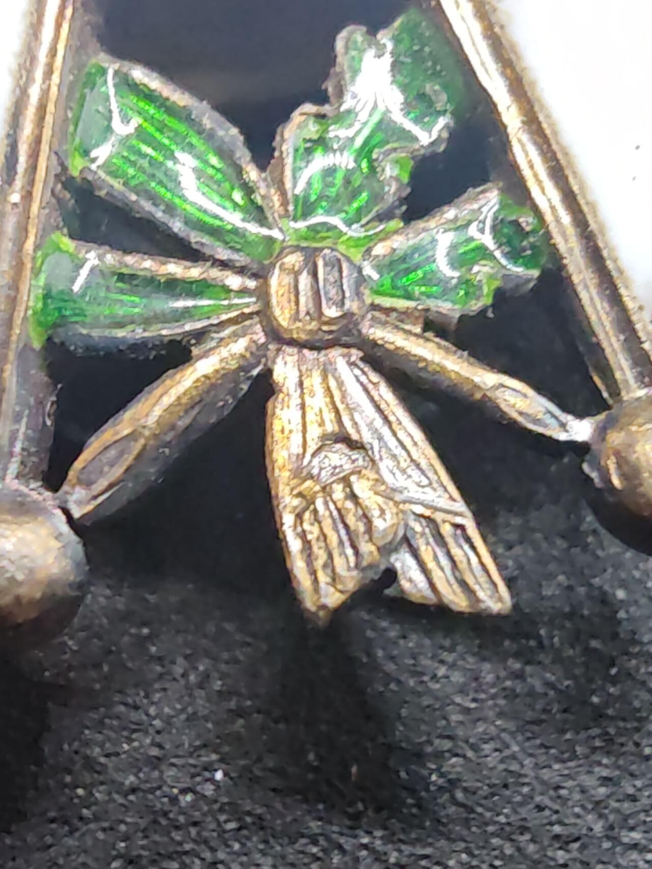 凯旋世界勋赏（第17期）（欢迎送拍）（对拍品有疑问请询问客服，不接受到手刀，出价默认拍品品相。请认真阅读拍卖规则！出价默认已认可！）（收到货请录制开箱视频，无视频概不处理问题。） 法国四共荣誉军团勋章军官级珠宝商版本
